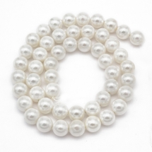 Жемчуг Shell Pearl, Класс А, Круглый, Цвет: Белый, Размер: 10мм, Отв 1мм, около 41шт/40см/нить. (УТ100007421)